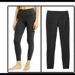 Athleta power up 7/8th tight